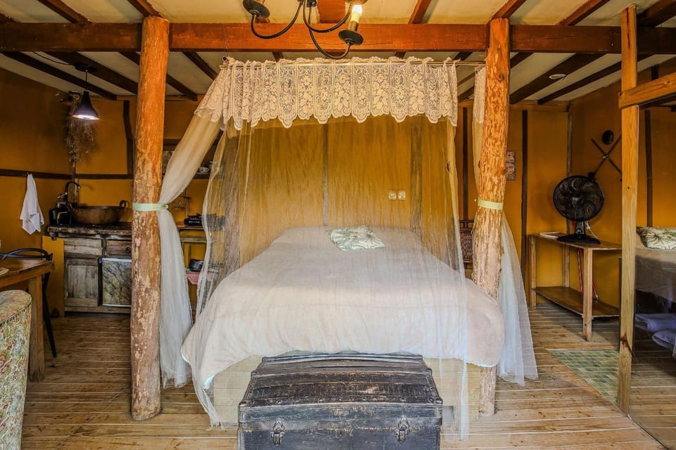 Quinta do Vale: Casa dos Hobbits - Lago, cascata, caiaque House in Itatiba