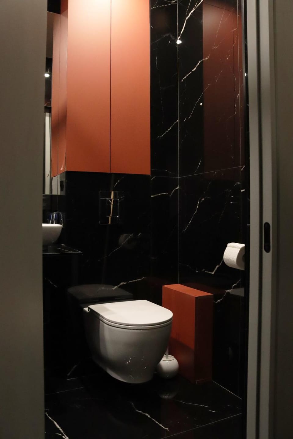 Shower, Toilet, bidet