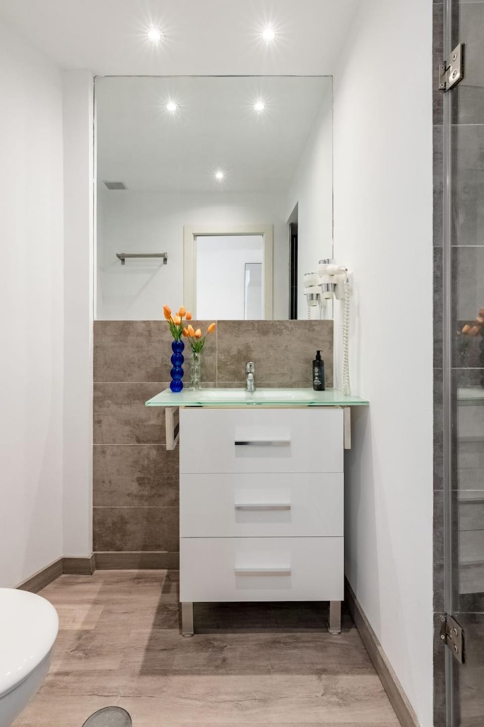 Villanueva Wood Loft Apartment in Madrid