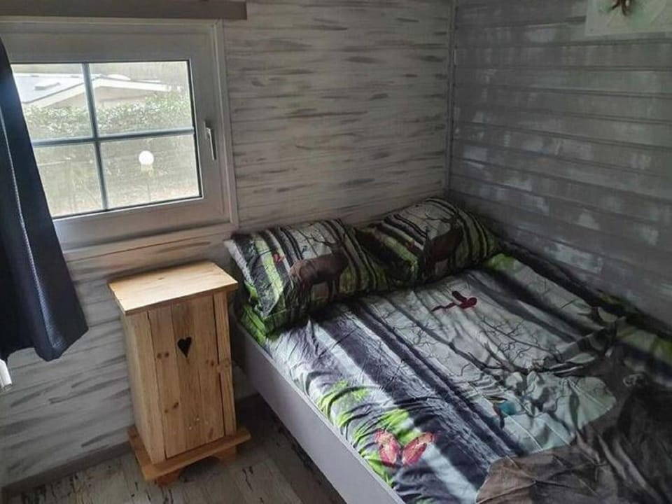 Decorative detail, Bedroom