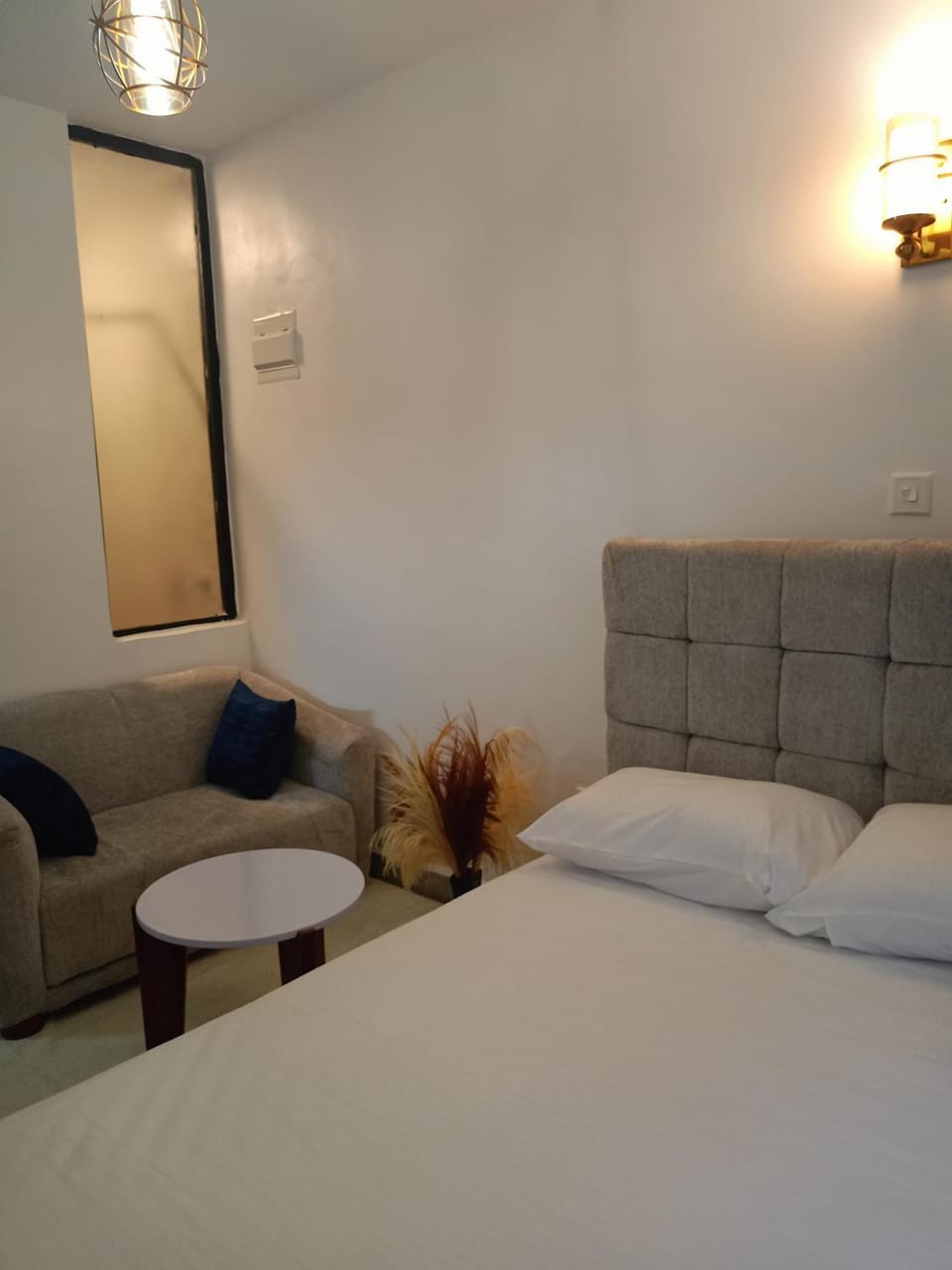Living room, Bedroom