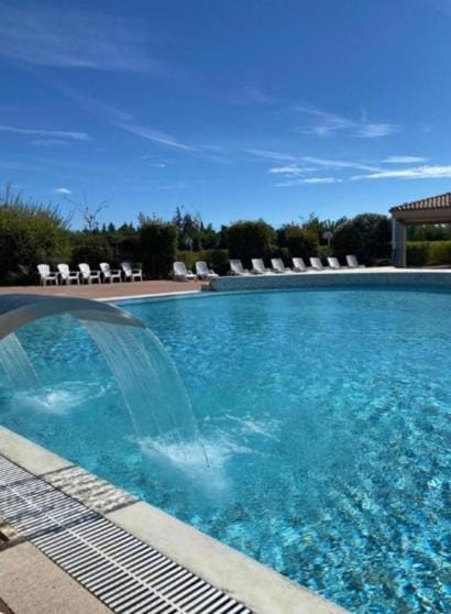 Maison Les Demeures du Ventoux House in Carpentras