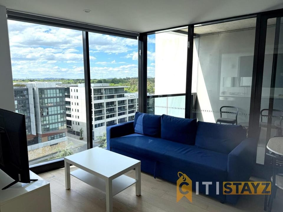 Beauty in Blue! 1Bd 1Bth 1Csp - CBD Location Apartment in Canberra