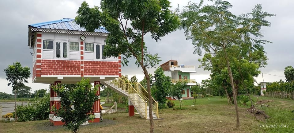 Nili Farm House Farm Stay in West Bengal