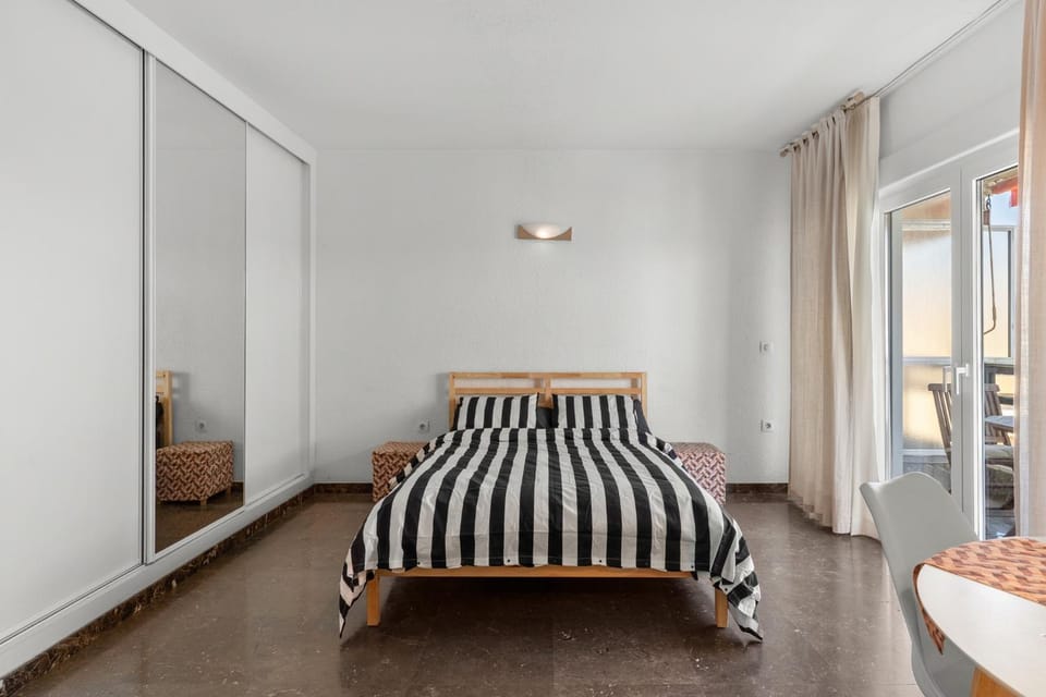 Living room, Bedroom