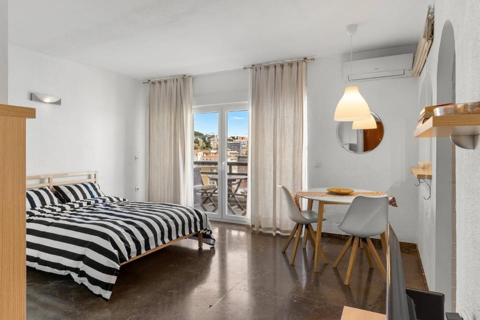Property building, Living room, Bedroom