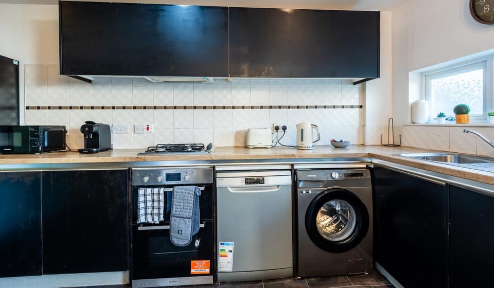 oven, stove, washing machine, kitchen
