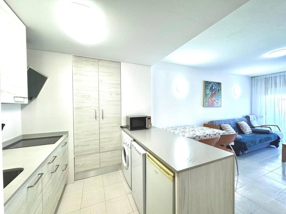 Apartsalou Zen Apartment in Salou