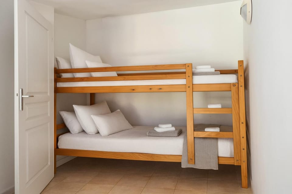 Duplex vue mer avec clim wifi dans résidence piscine mer à pied Apartment in Coti-Chiavari