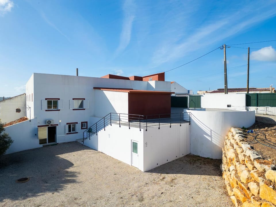 Property building, Day