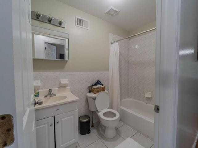 3BR Comfort Hub Newark 15 mins NYC Apartment in Kearny