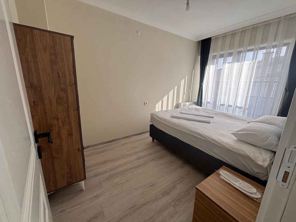Bed, Bedroom, wardrobe