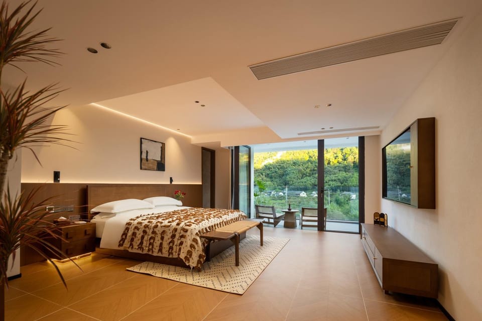 Balcony/Terrace, furniture