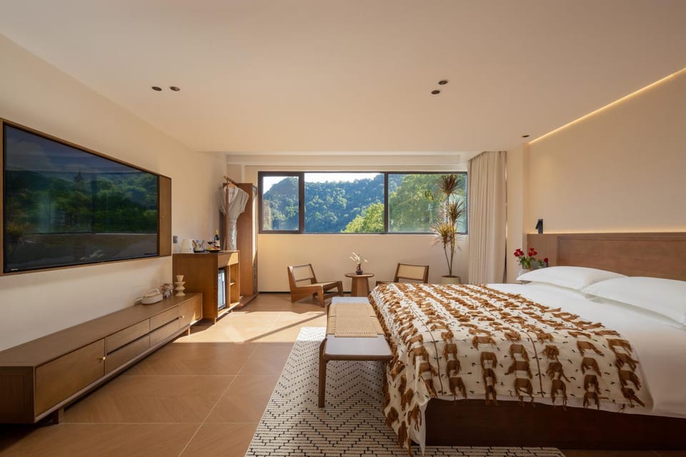 Mountain view, furniture