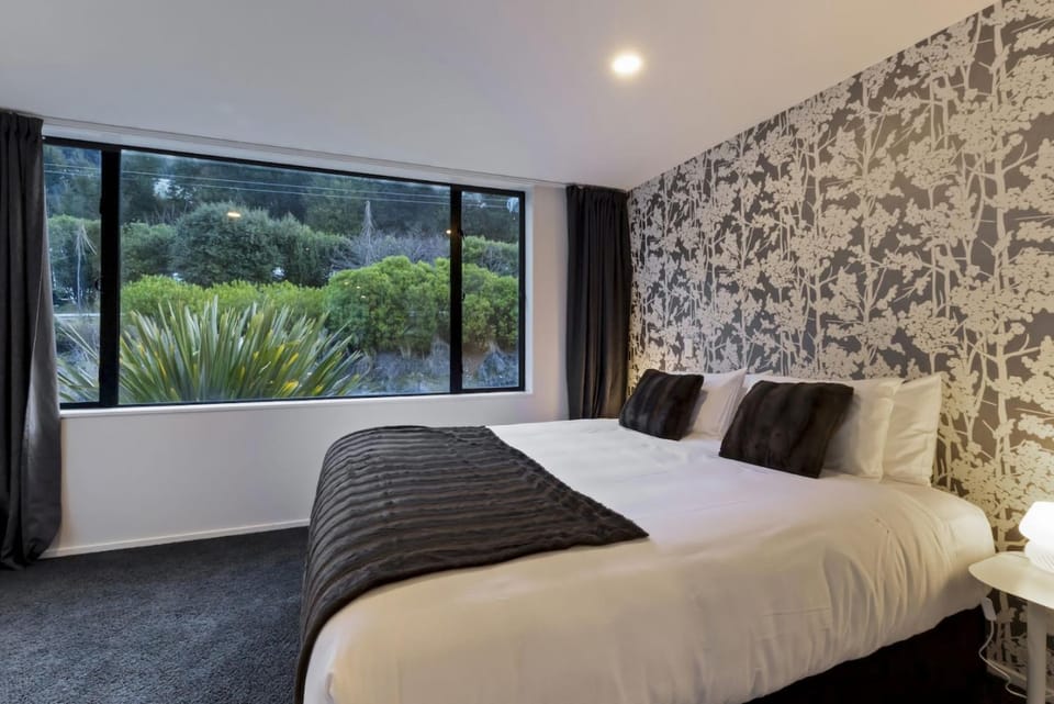 Central Charmer - walk to town, family friendly Apartment in Queenstown