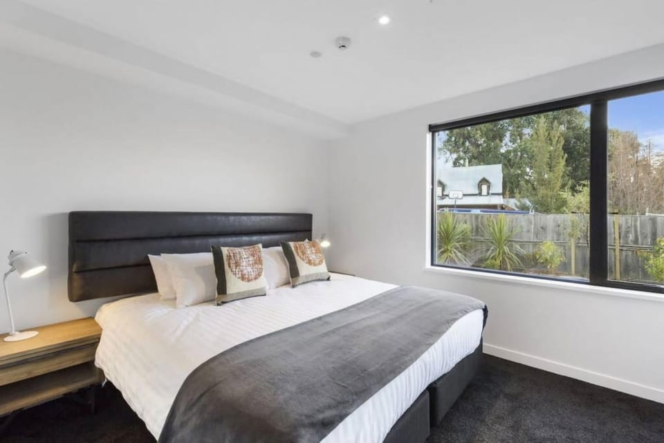 Taha Apartment at the base of Coronet Peak Apartment in Queenstown