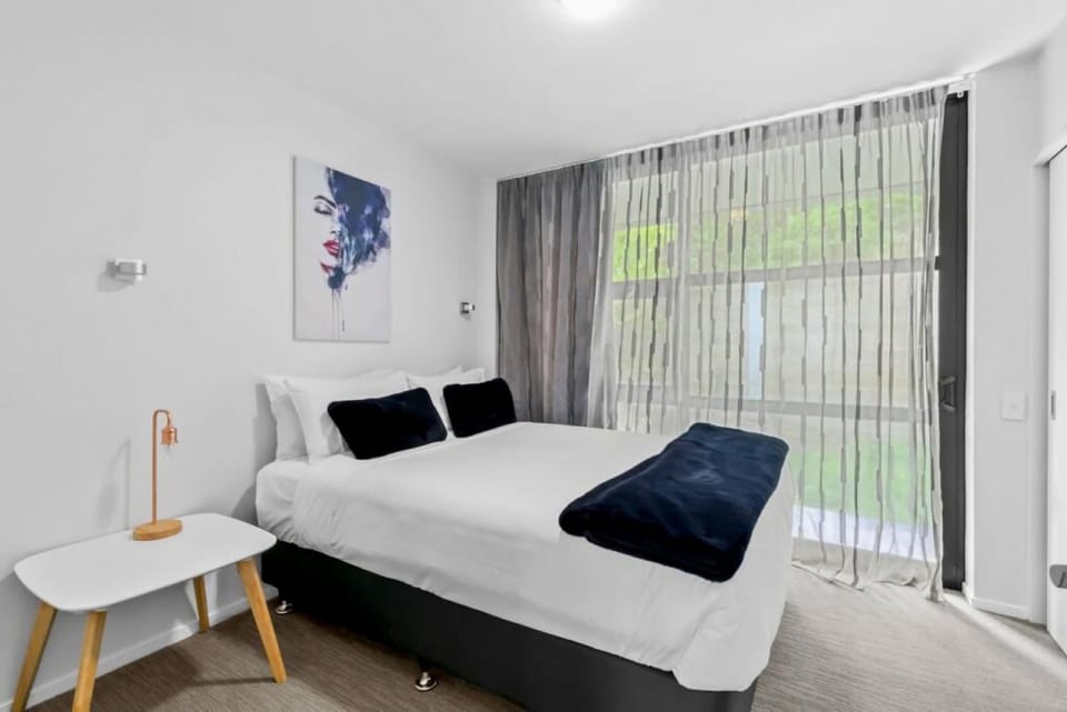 Pano No. 5 - Suitable for couples or families Apartment in Queenstown