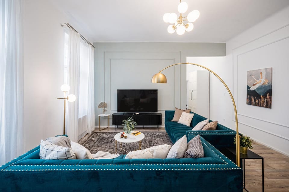 TV and multimedia, Living room, Photo of the whole room, Seating area