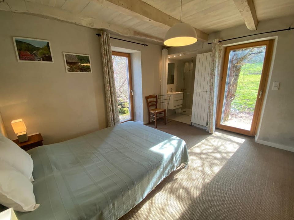 Lou Secadou bleu House in Occitanie