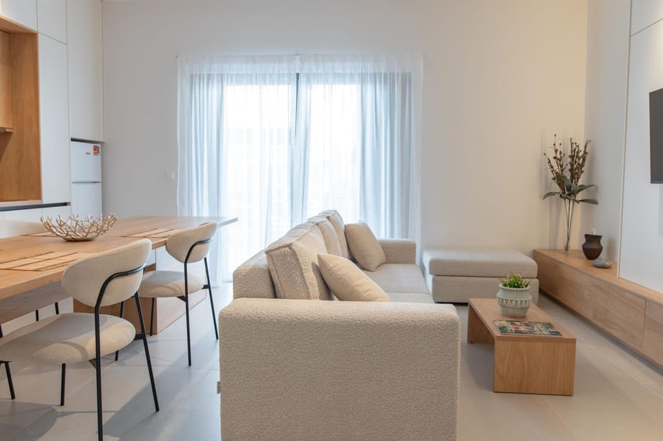 TV and multimedia, Seating area