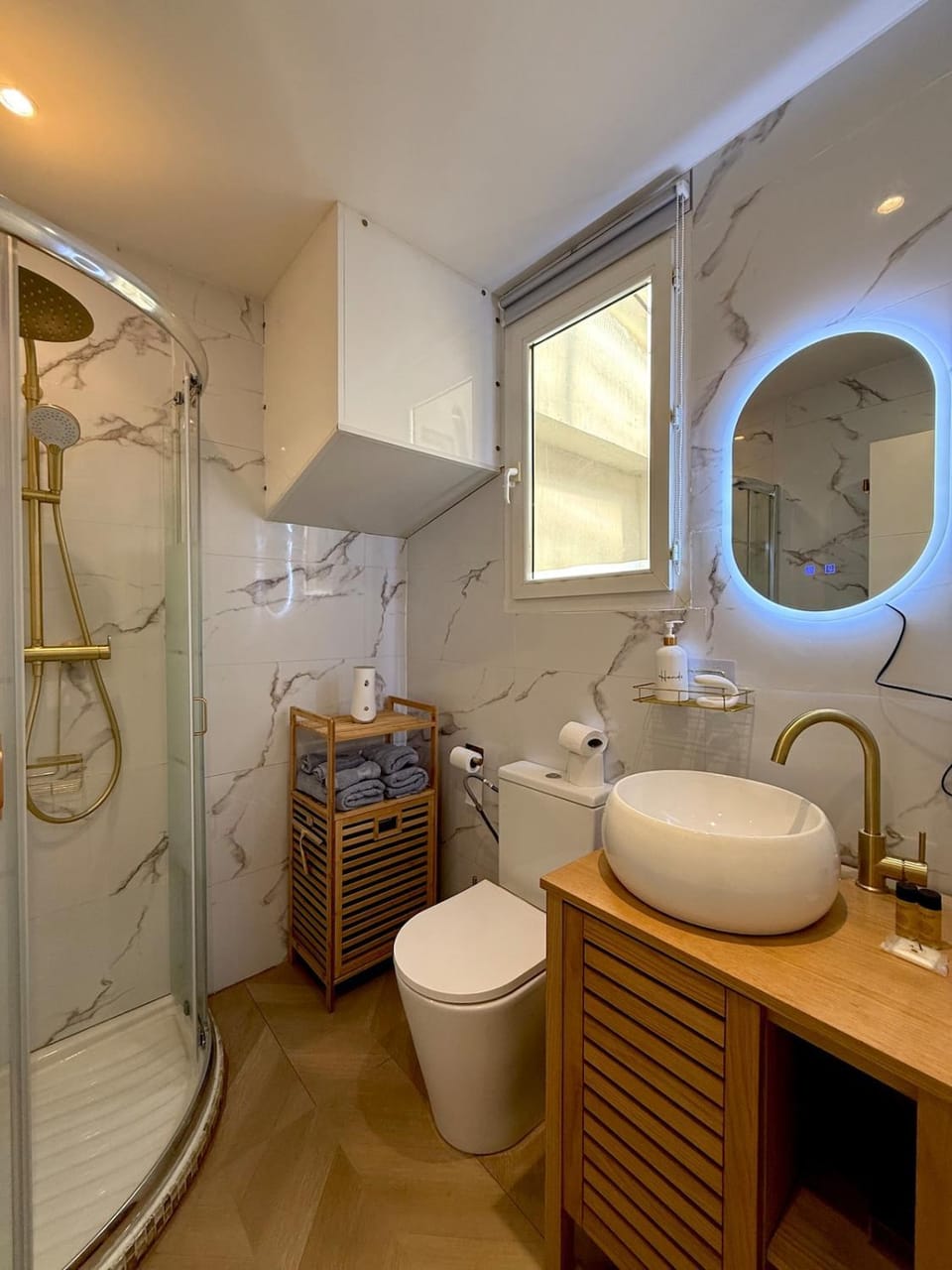 Bathroom, hair dryier