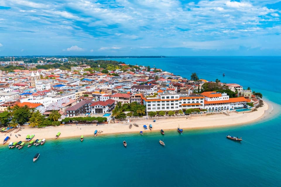 Day, Beach, City view, Sea view
