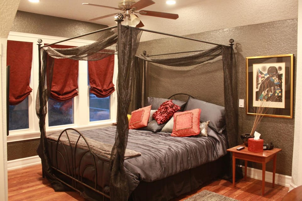 Bed, Bedroom