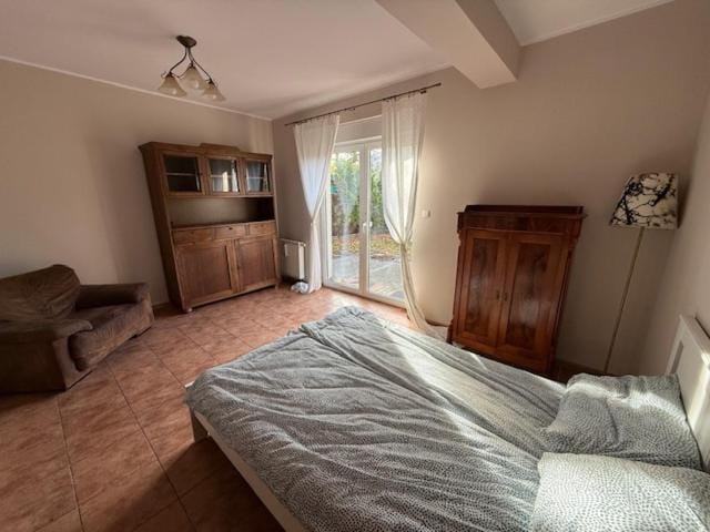 Willa Zuza self check-in parking, cisza, zieleń Bed and Breakfast in Poznan
