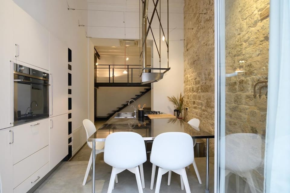 Loft Palazzo D'Amelj nel centro storico di Bari Apartment in Bari