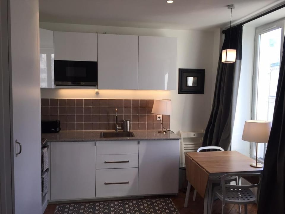 Marais-Bretagne Lovely One Bedroom Apartment in Paris
