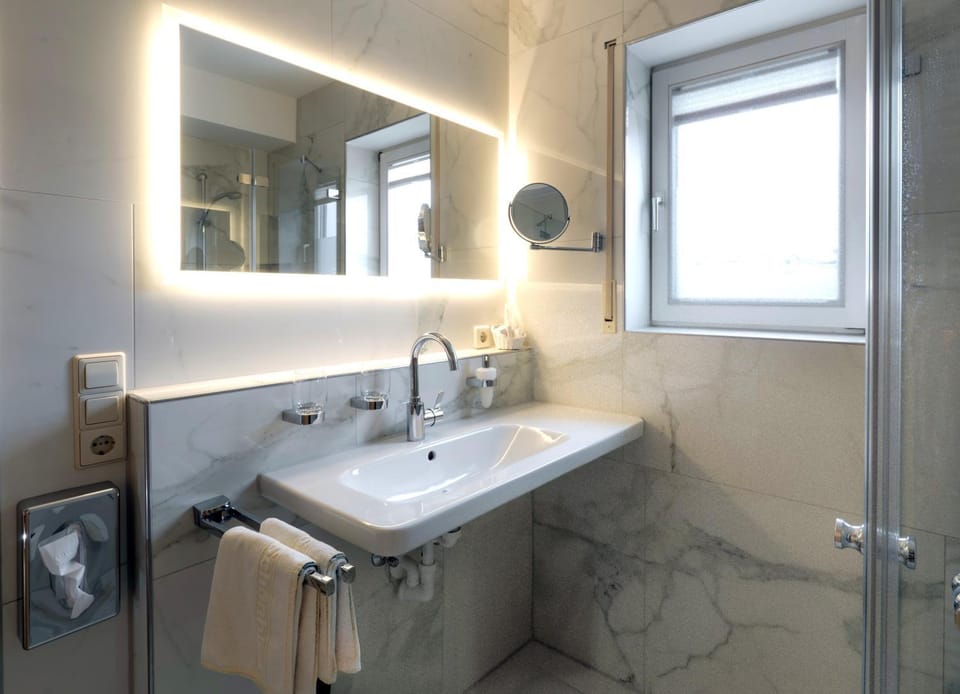 Sporthotel Schönblick Inn in Meersburg