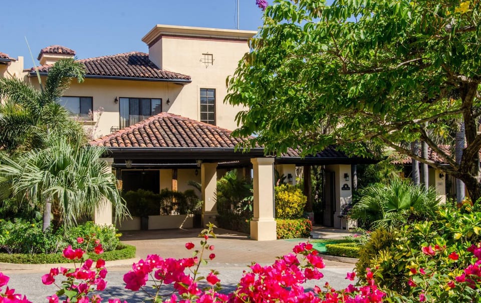 Casa Serena Luxury Retreat in Reserva Conchal House in Guanacaste Province