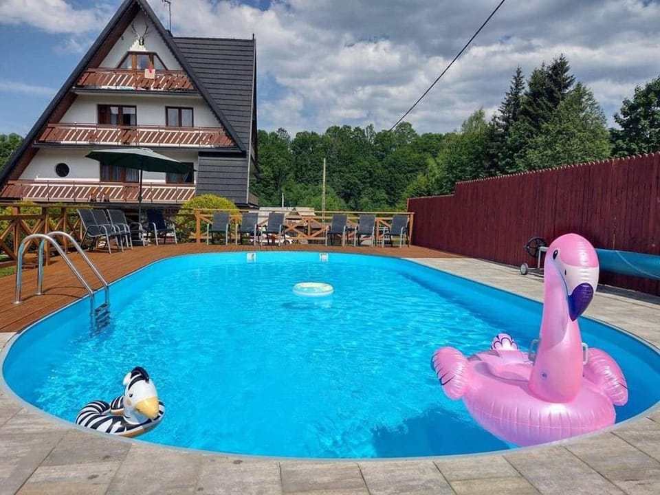 Day, Pool view, Swimming pool, sunbed