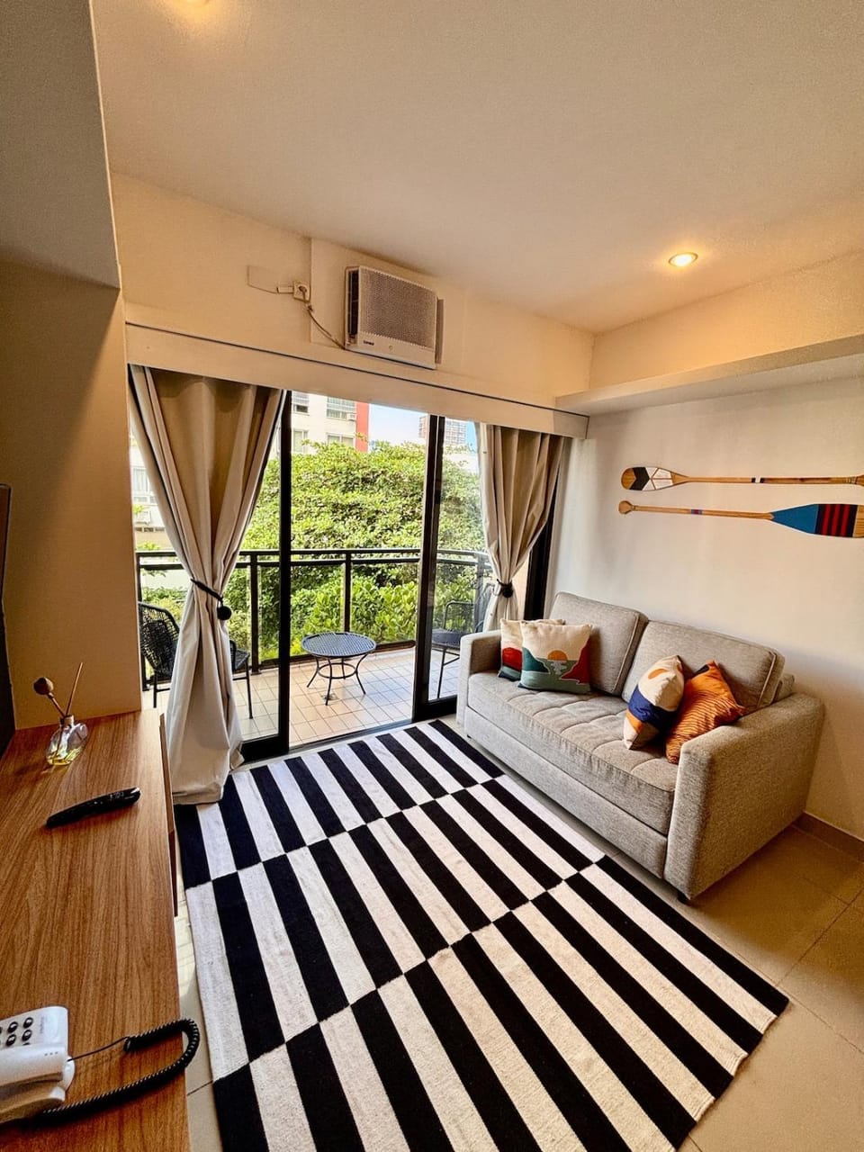 Living room, air conditioner