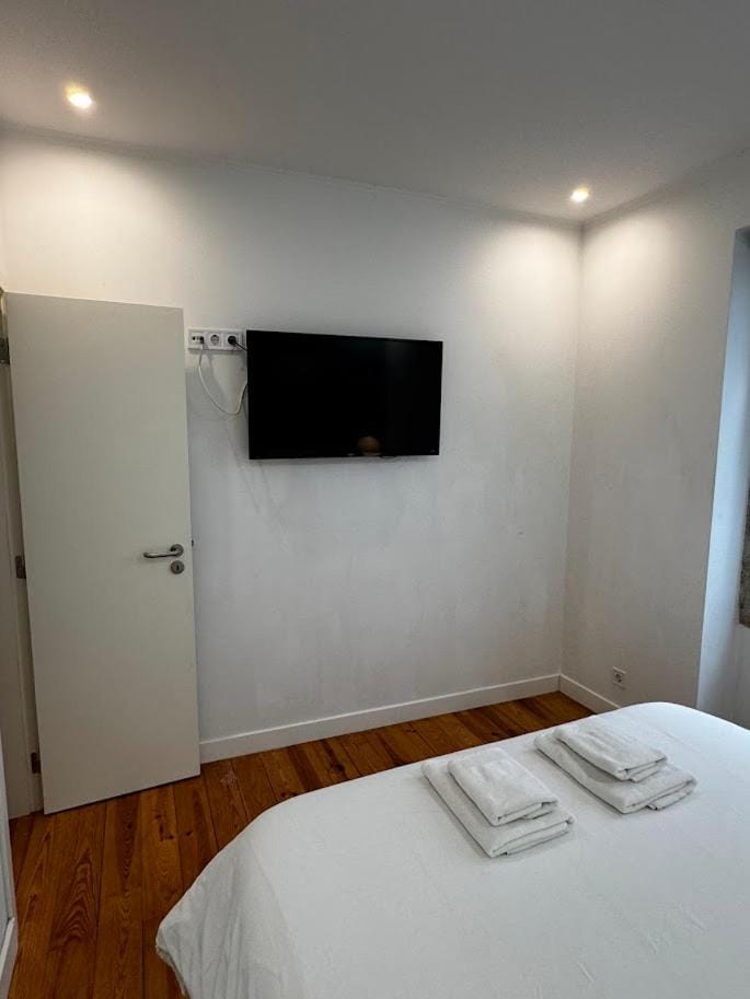 TV and multimedia, Bedroom