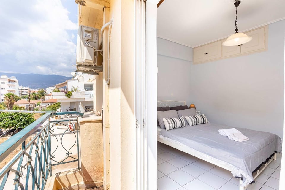 Day, View (from property/room), Balcony/Terrace, Bedroom