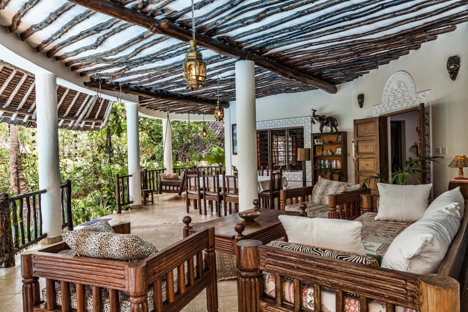 Lounge or bar