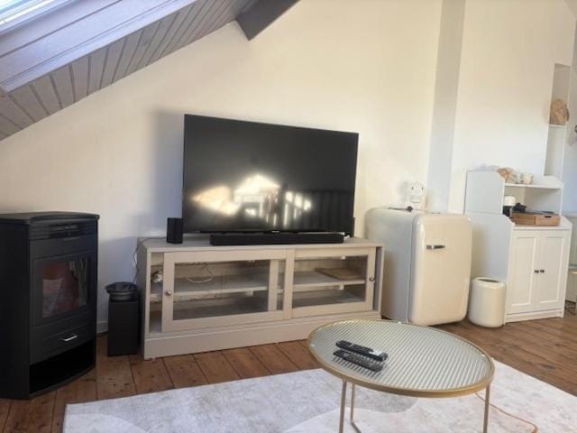 Communal lounge/ TV room, TV and multimedia, minibar