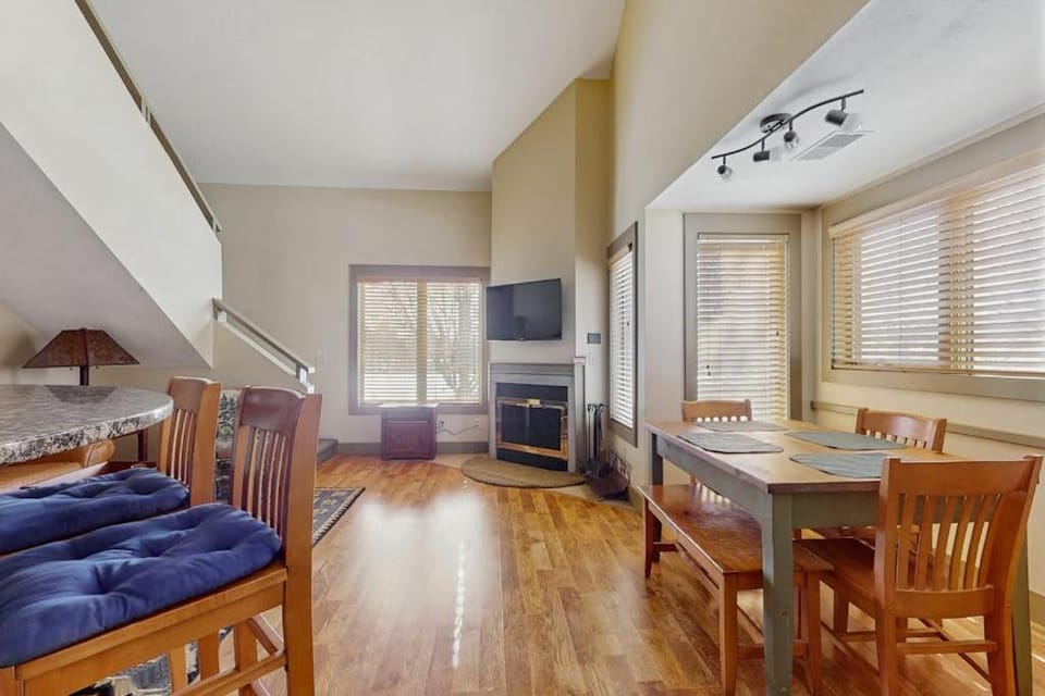 WinterGreen Condo, #522 House in Michigan