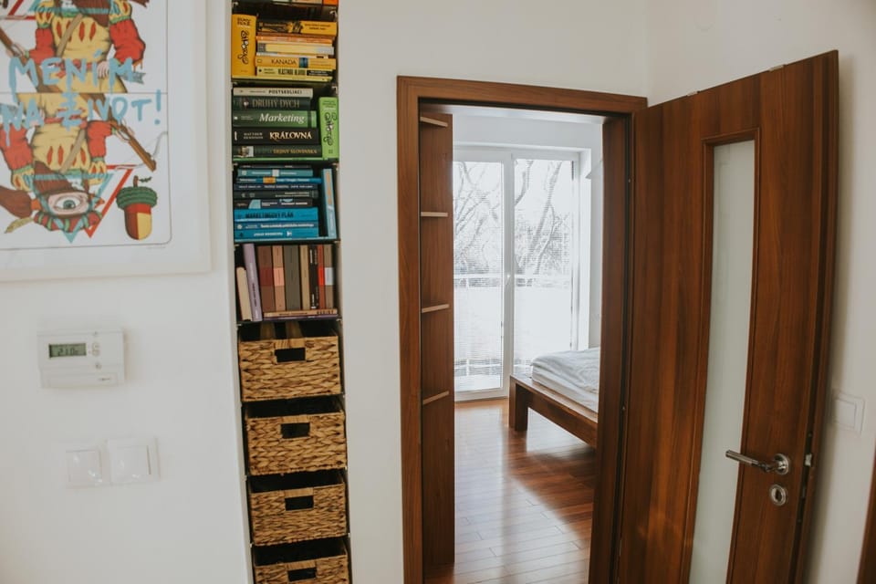 Shower, Library, Balcony/Terrace, heating