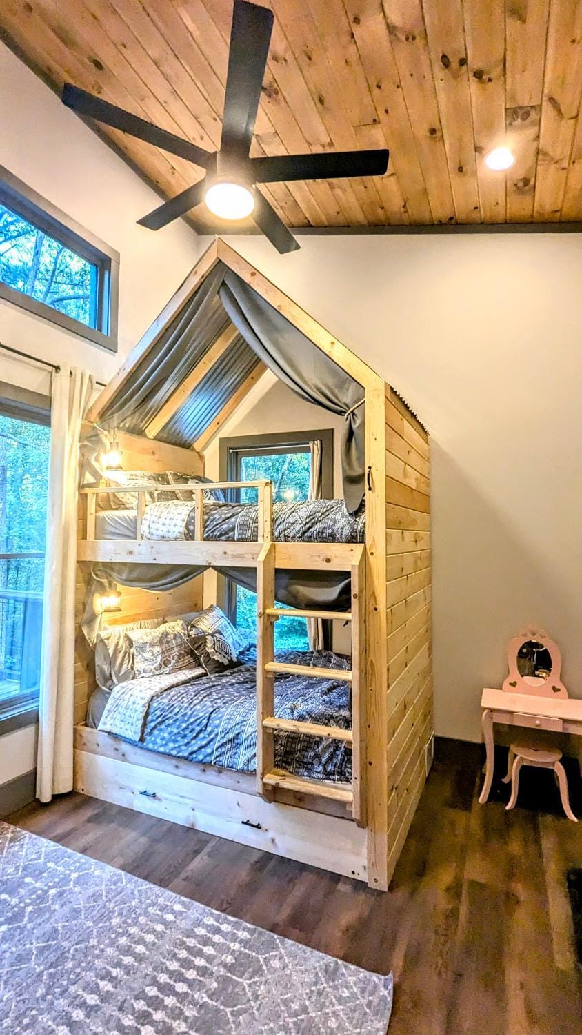 Bed, Bedroom, bunk bed