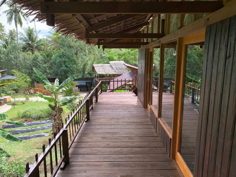 Natural landscape, Garden, Balcony/Terrace, Garden view