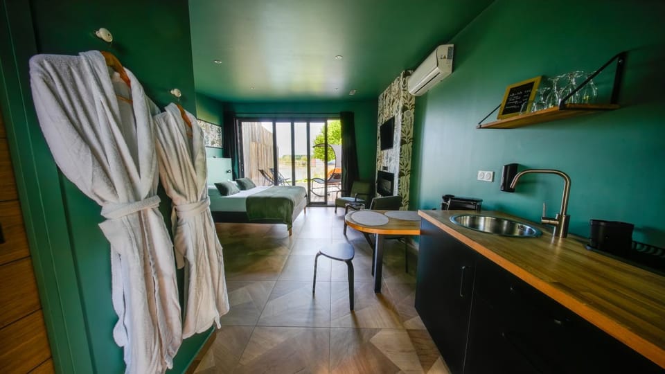 SO COSY - Le Domaine Wambrechies Country House in Hauts-de-France