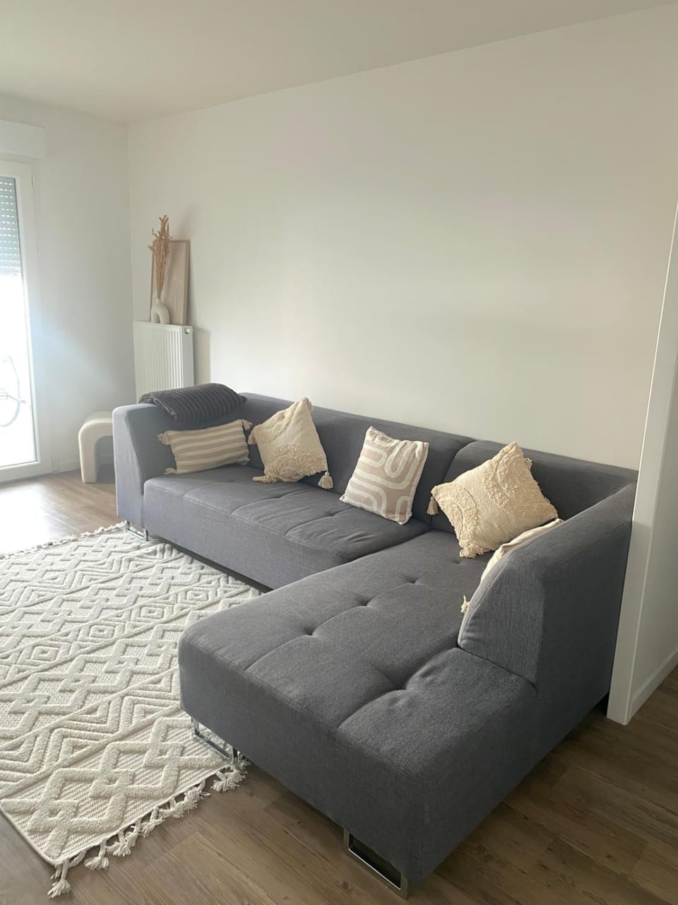 T2 avec balcon et parking proche centre Bordeaux Apartment in Bordeaux