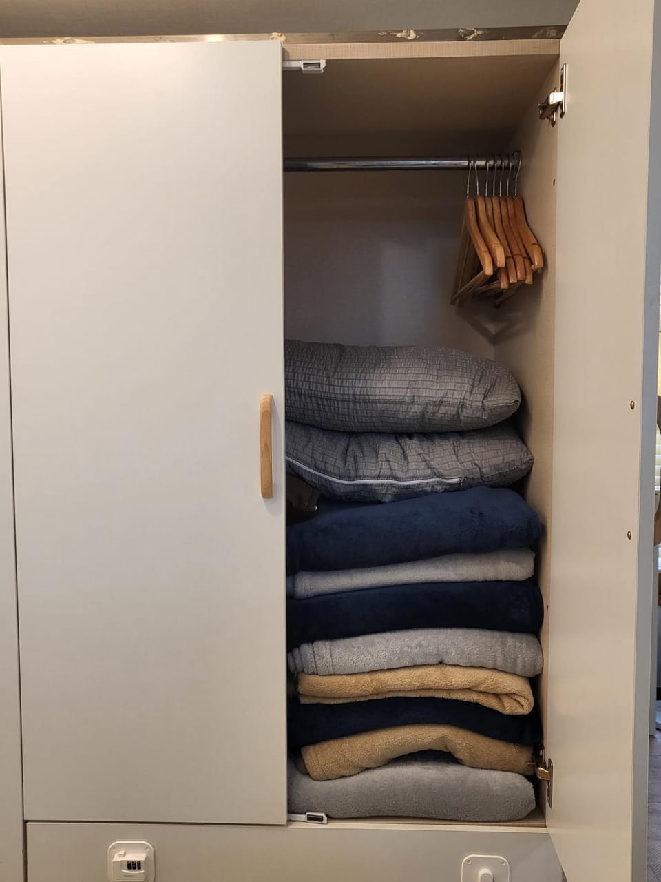 Gangnam 1min-Cozy Studio-Netflix-Silver909 Apartment in Seoul