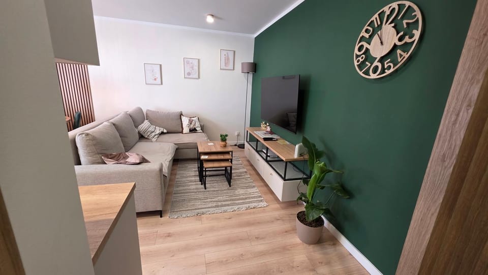 TV and multimedia, Seating area