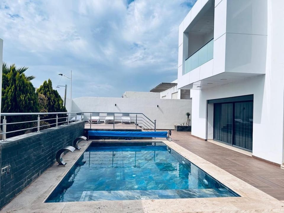 Villa con Piscina centro de Agadir Villa in Agadir