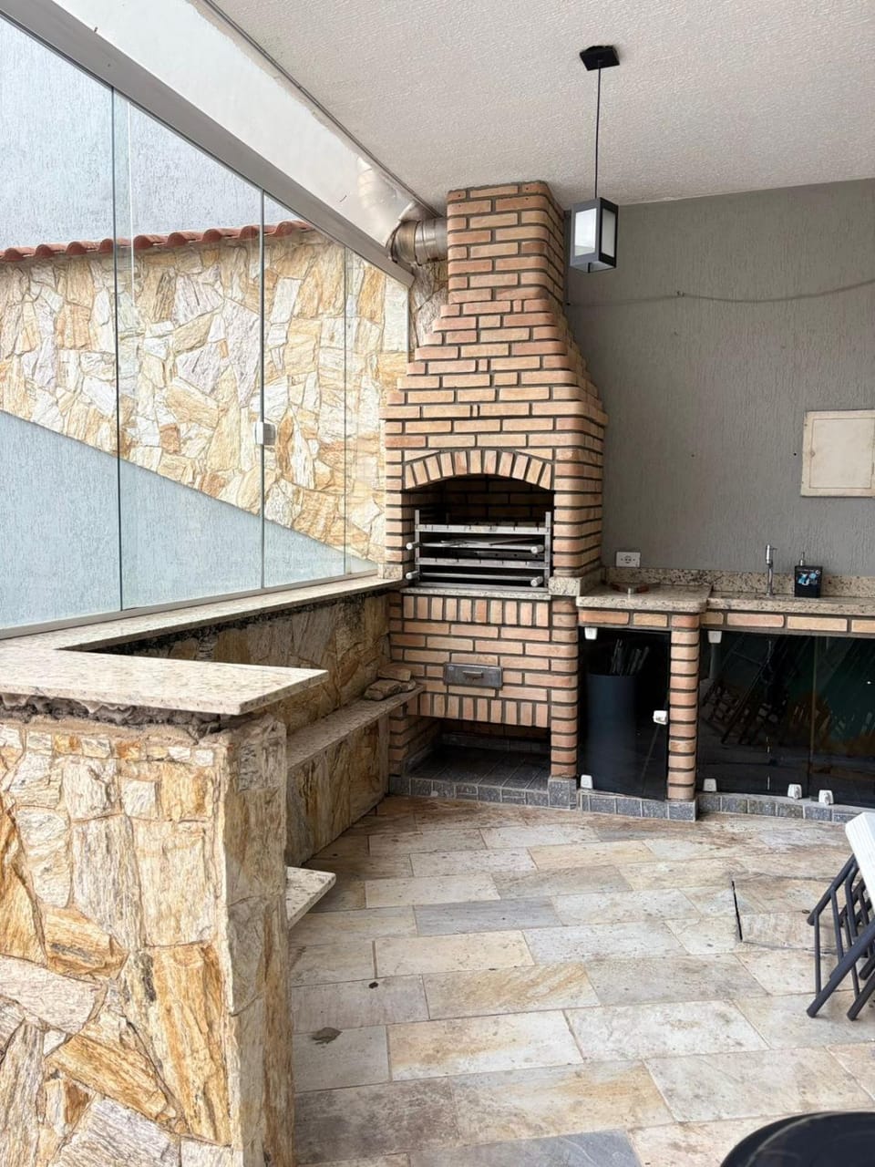 Casa com Piscina em Itaquaquecetuba House in Suzano
