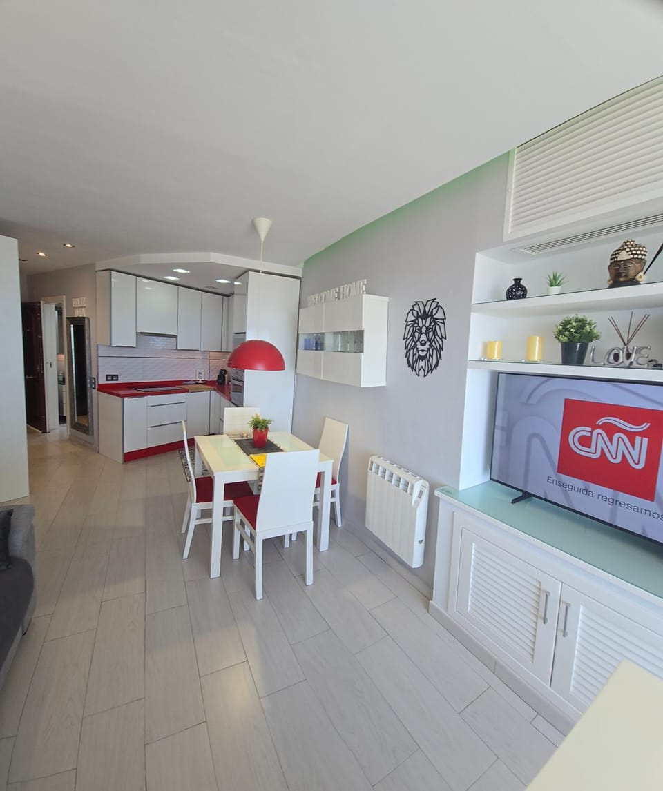Estudio II vistas mar Nearby Train, Airport Málaga Apartment in Torremolinos