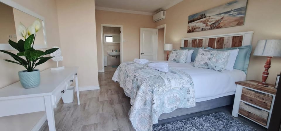 Beachfront Luxury Apartment in South Africa